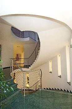 Garden Hotel Arezzo 3*,  Italy