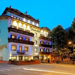 https://hotel-sassella-grosio.it-lombardy.com