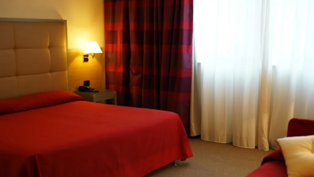 Garden Hotel Arezzo 3*,  Italy